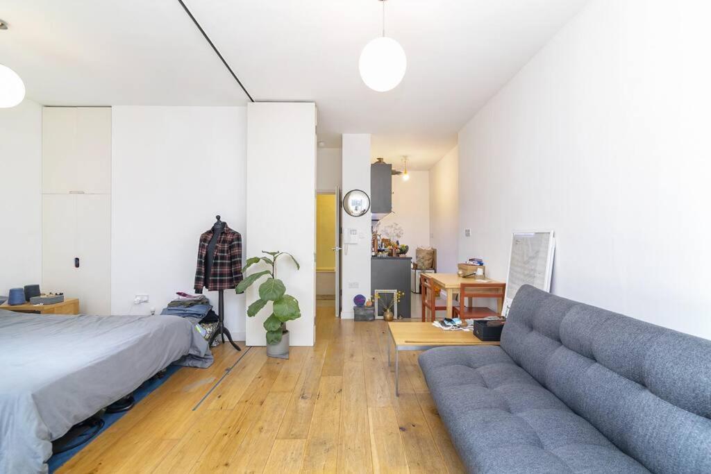 Апартаменты Spitalfields Market Garden Flat