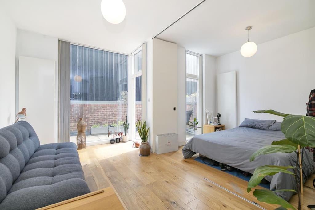 Spitalfields Market Garden Flat * Лондон